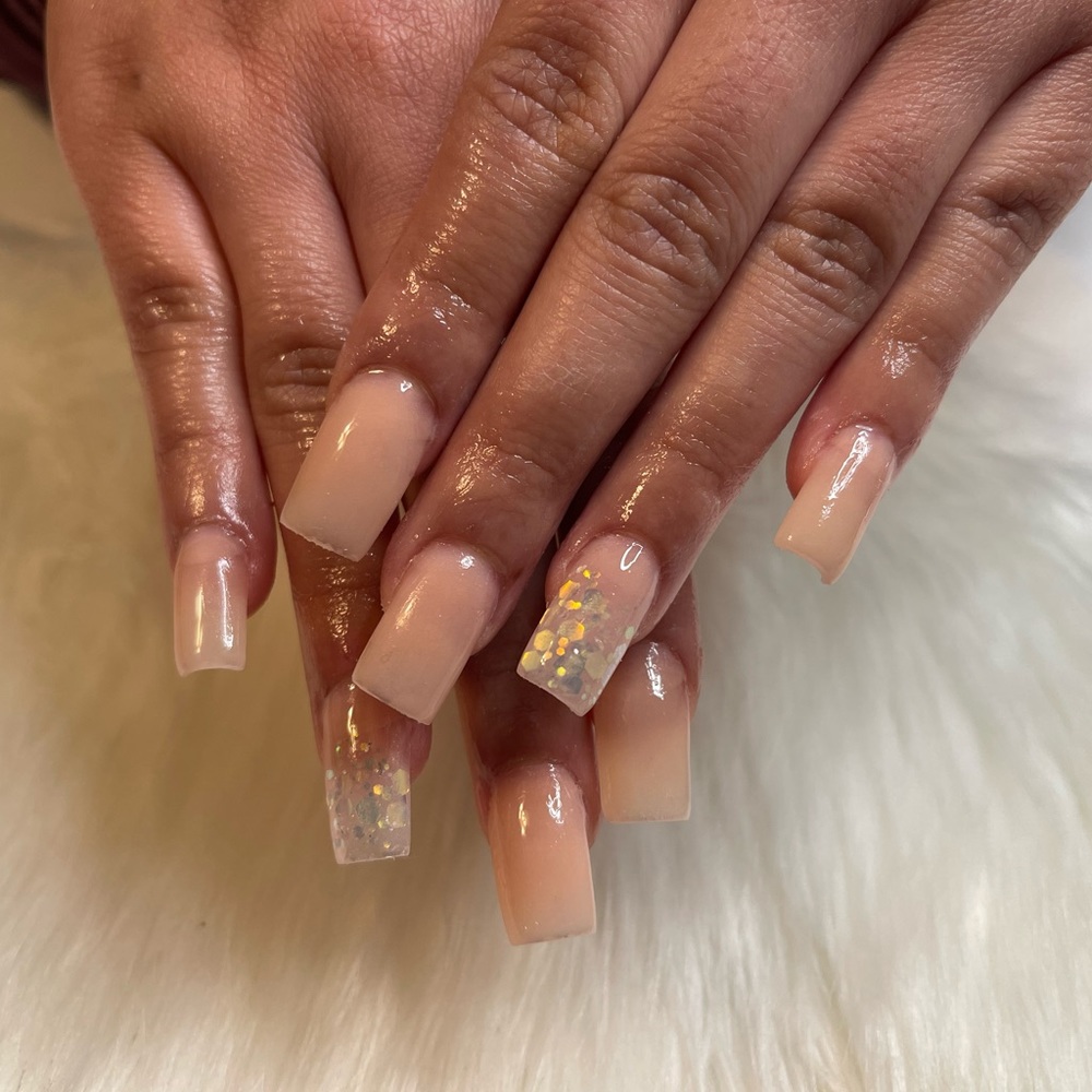 Nails - Picture 3 of 6